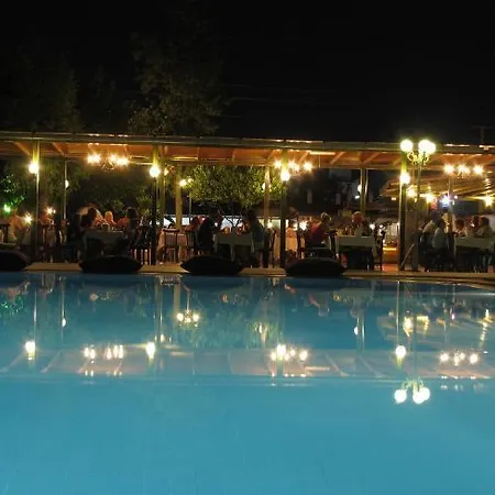 ホテル Bagevleri 3*